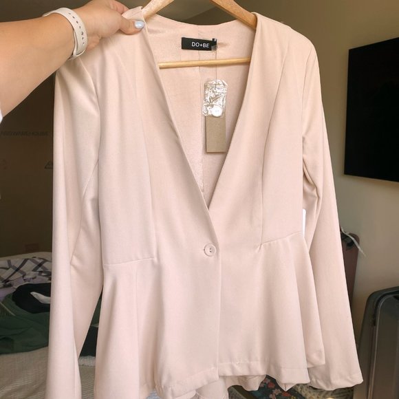 DO+BE Single Button Closure Blazer Blouse - Beige Size M - Picture 3 of 4